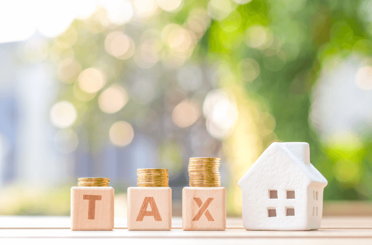 Welche Steuern können bei einem Hausverkauf anfallen?