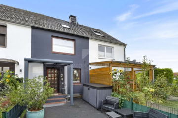 Reihenmittelhaus mit Charme, Dachterrasse, Sauna & Garten!, 21629 Neu Wulmstorf, Reihenmittelhaus