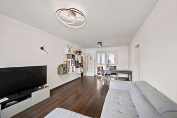 EEK C: Charmante 3,5-Zi.-Whg mit Balkon und TG-Stellplatz in ruhiger Lage von Feldkirchen, 85622 Feldkirchen, Etagenwohnung